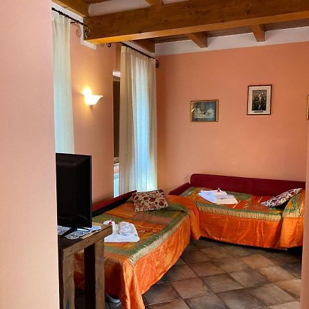 Borgo Delle Panie Bed & Breakfast Careggine Dış mekan fotoğraf
