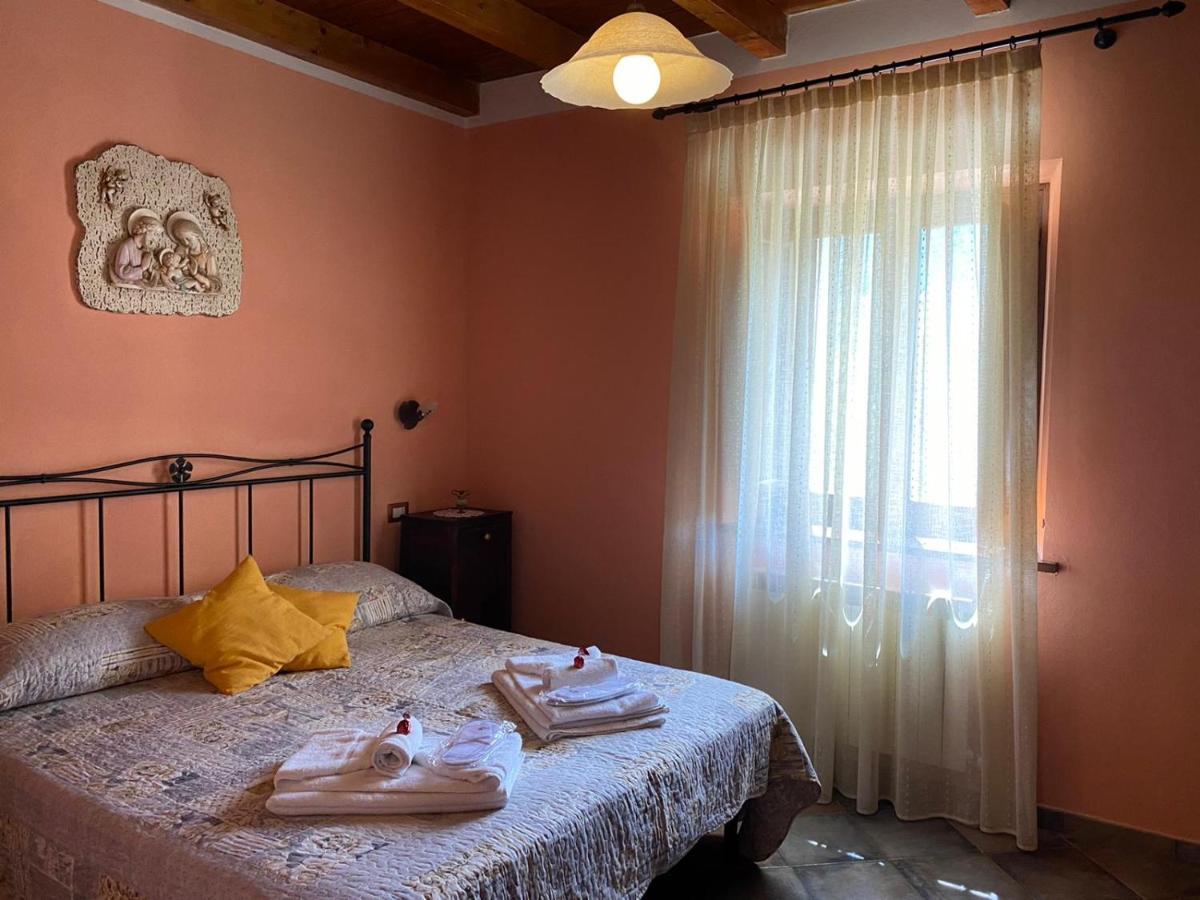 Borgo Delle Panie Bed & Breakfast Careggine Dış mekan fotoğraf