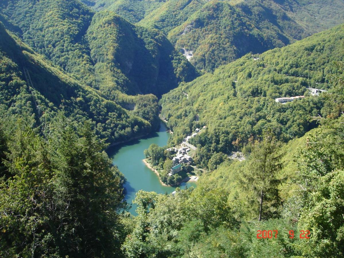 Borgo Delle Panie Bed & Breakfast Careggine Dış mekan fotoğraf