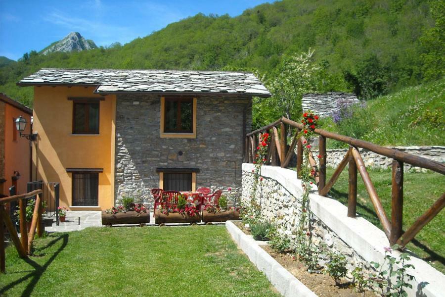 Borgo Delle Panie Bed & Breakfast Careggine Dış mekan fotoğraf